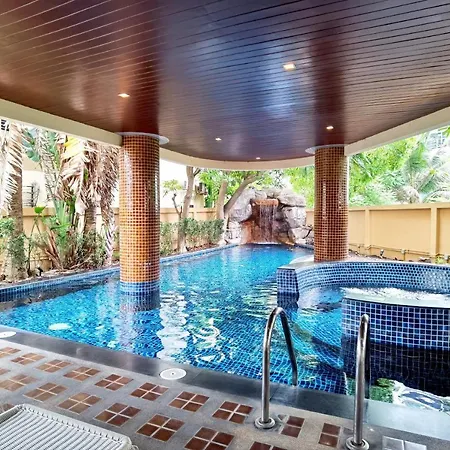 Nova Gold Hotel Pattaya